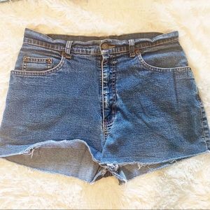 Awesome vintage bill blass high rise cut offs